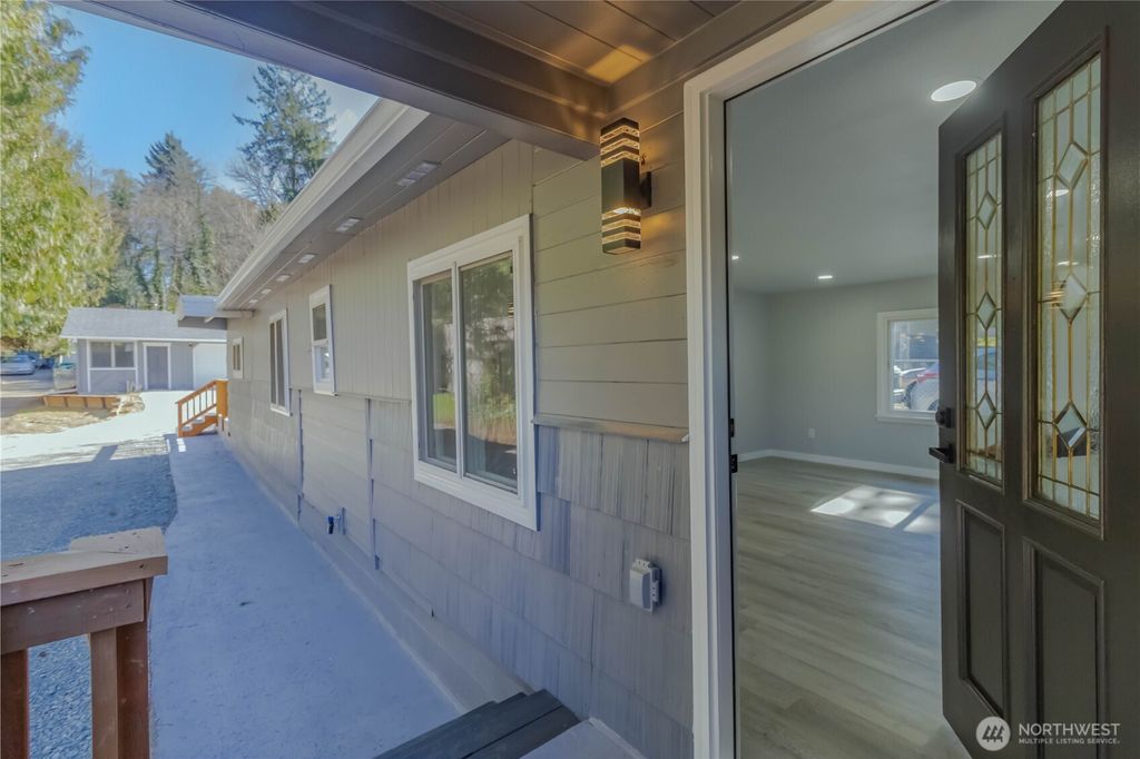 Photo of 11244 10th Ave Ave S, Seattle, WA 98168 (MLS # 2486850)