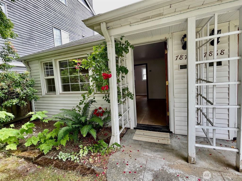 Photo of 7870 Green Lake Drive N #10, Seattle, WA 98103 (MLS # 2401170)