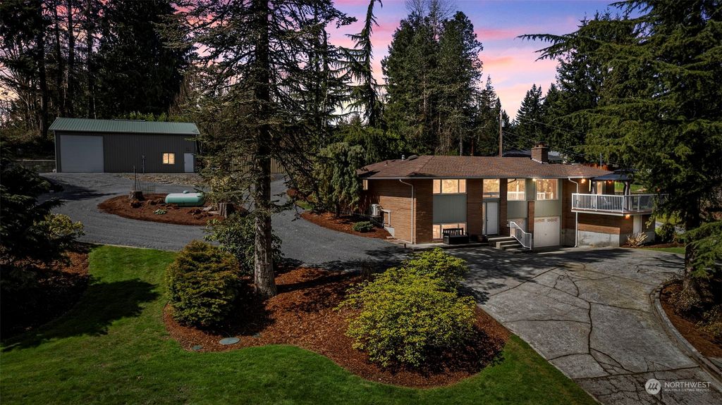 Photo of 5510 99th Avenue NE, Lake Stevens, WA 98258 (MLS # 2053823)