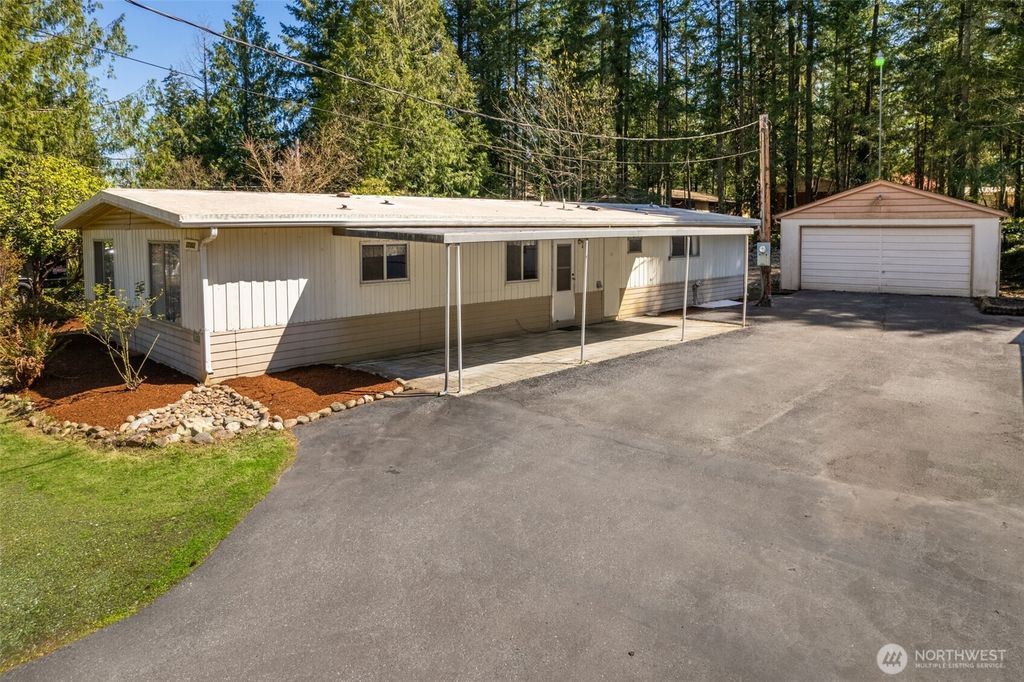 Photo of 27302 220th Place SE, Maple Valley, WA 98038 (MLS # 2358582)