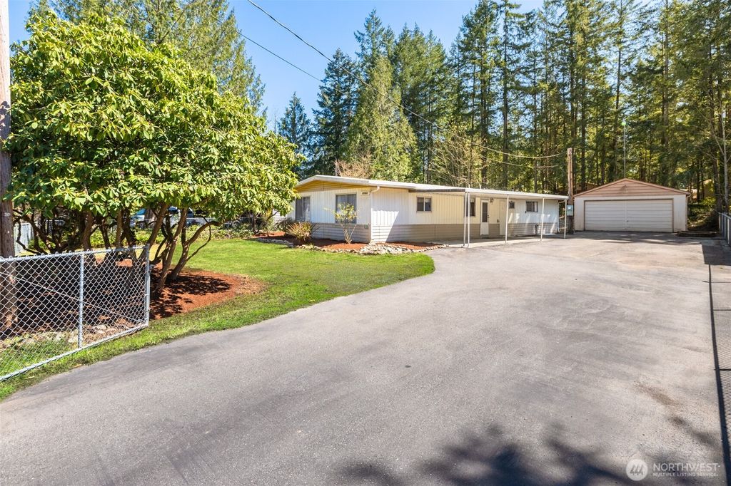 Photo of 27302 220th Place SE, Maple Valley, WA 98038 (MLS # 2358582)