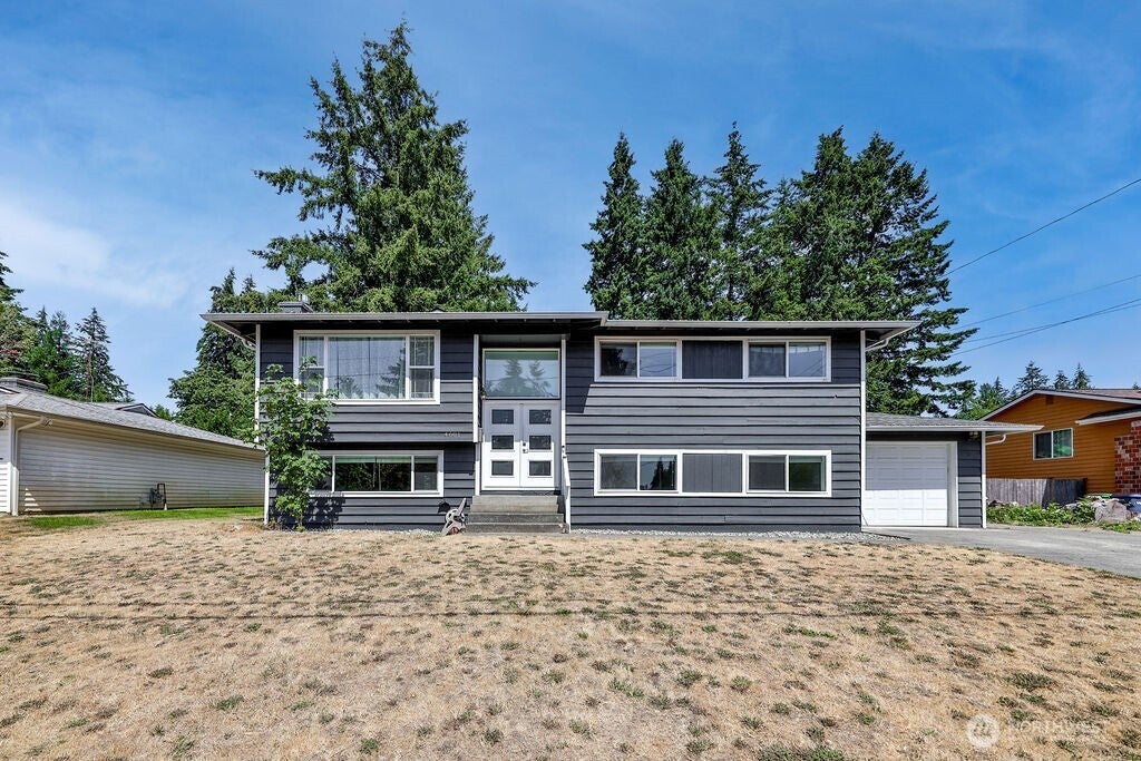 4601 238th Place SW