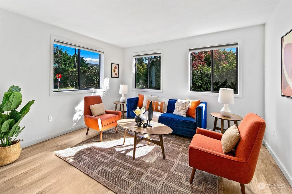 Photo of 1400 NW 60th Street #101, Seattle, WA 98107 (MLS # 2169047)