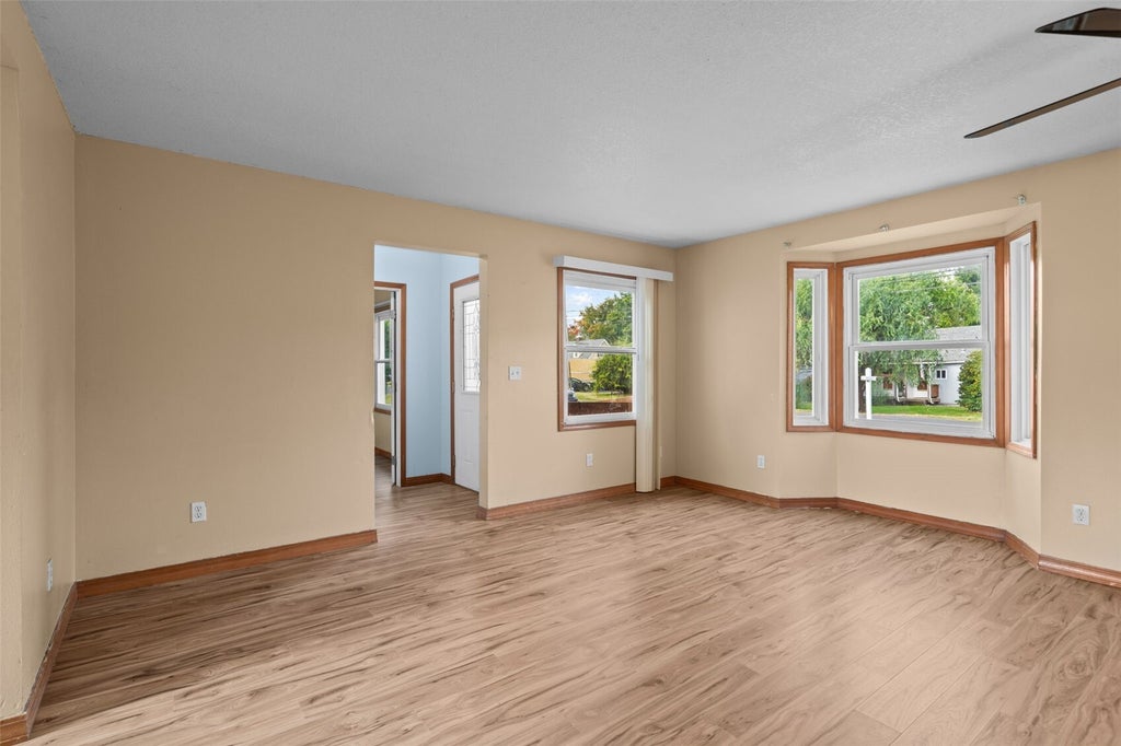 Photo of 2544 34th Avenue, Longview, WA 98632 (MLS # 2597936)