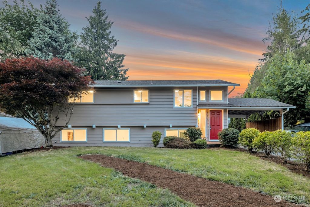 Photo of 609 212th Street SW, Bothell, WA 98021 (MLS # 2074824)