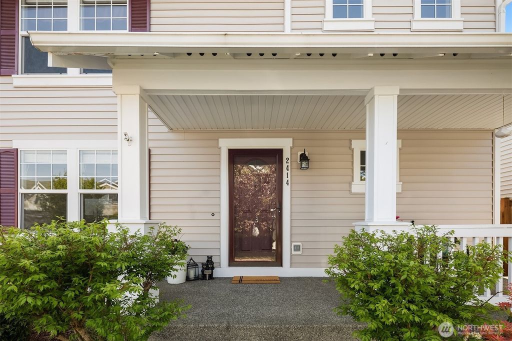 Photo of 2414 118th Place SE, Everett, WA 98208 (MLS # 2368200)