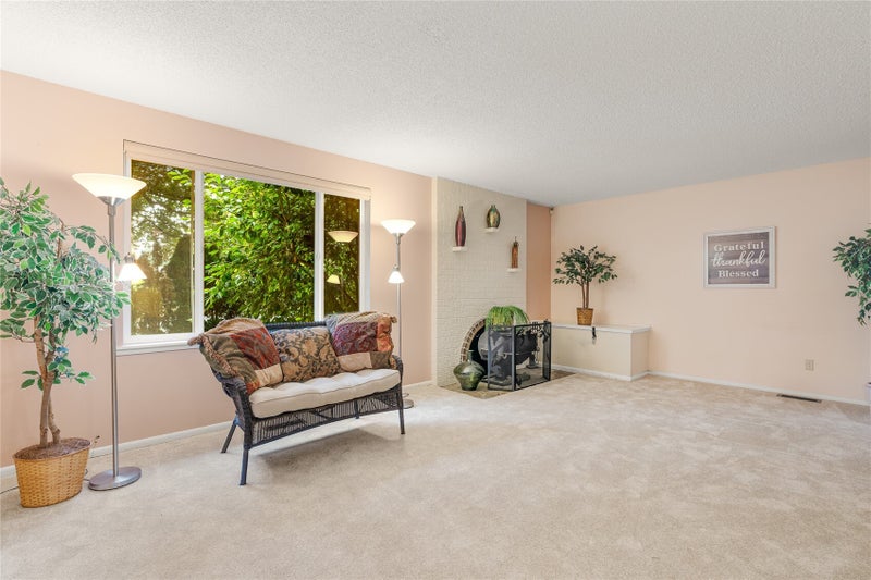23811 Brier Road