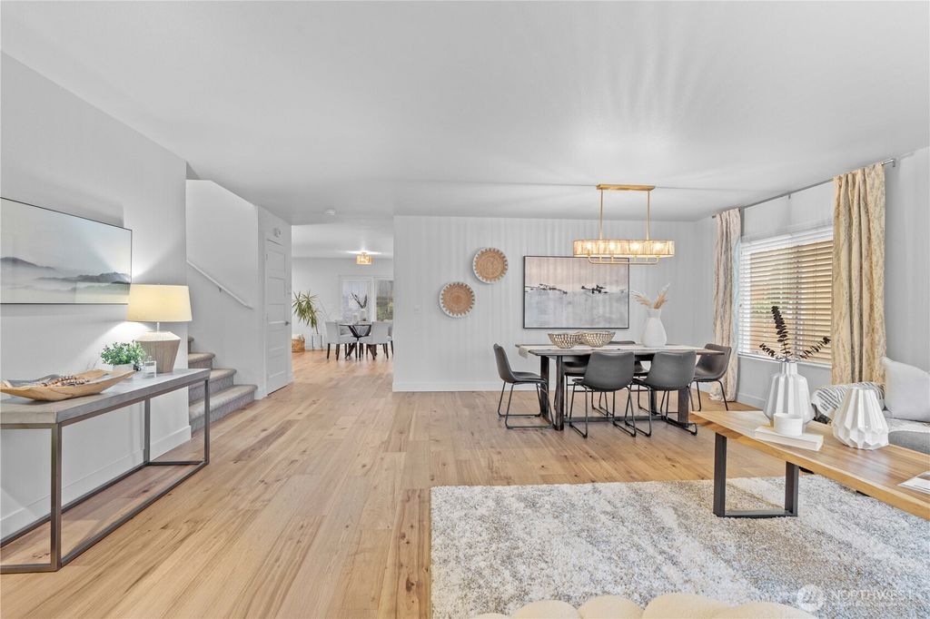 Photo of 4002 45 Avenue NE, Tacoma, WA 98422 (MLS # 2463610)