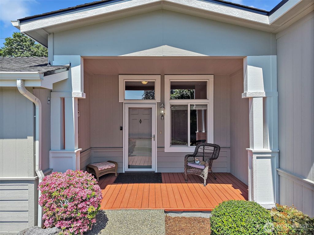 Photo of 21804 SE 272nd Place, Maple Valley, WA 98038 (MLS # 2530651)