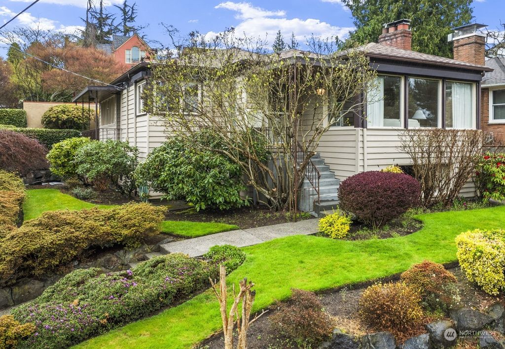 Photo of 3546 43rd Avenue W, Seattle, WA 98199 (MLS # 2216814)