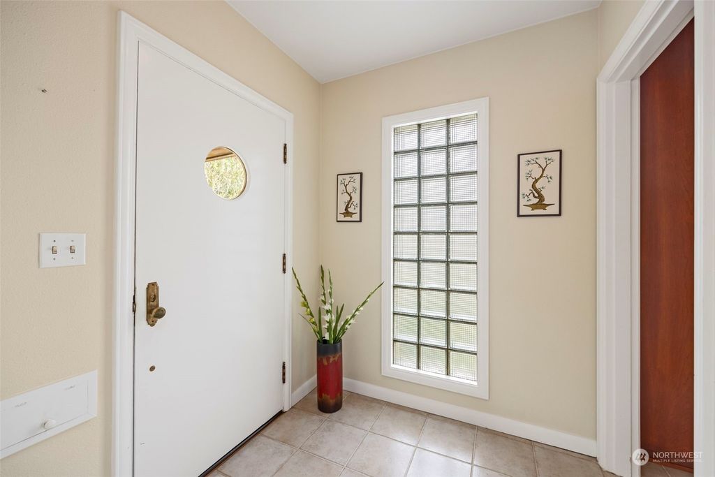 Photo of 3546 43rd Avenue W, Seattle, WA 98199 (MLS # 2216814)