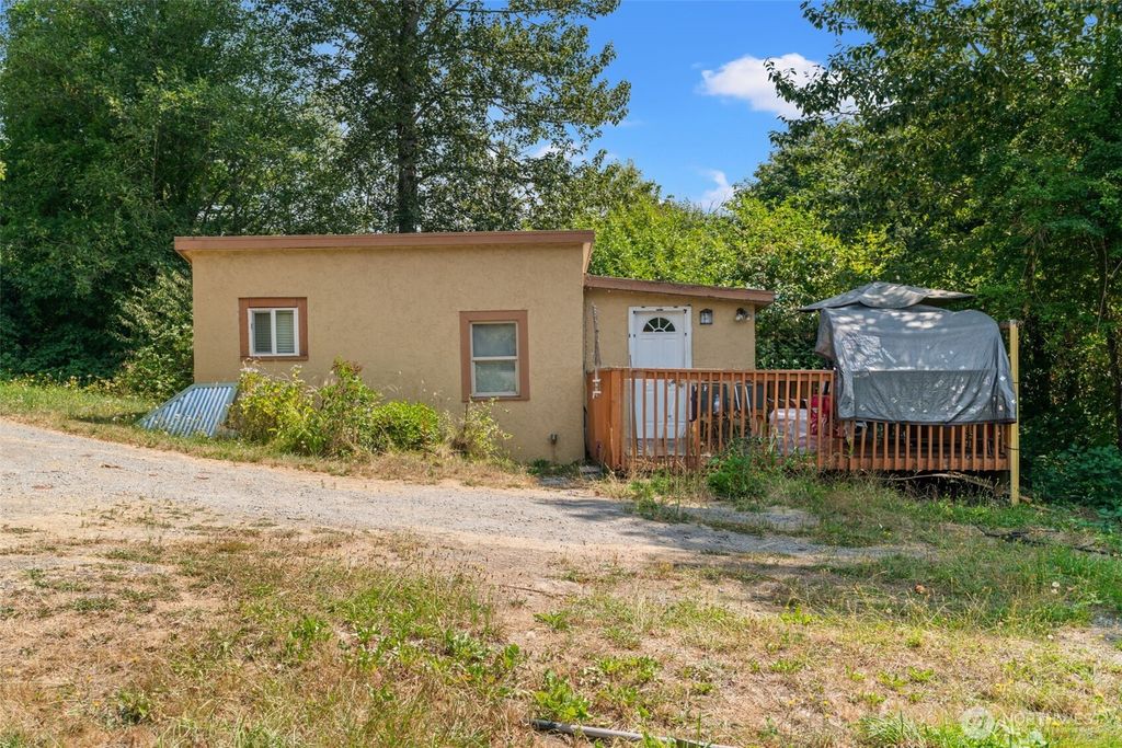 Photo of 8011 S 128th Street, Seattle, WA 98178 (MLS # 2424186)