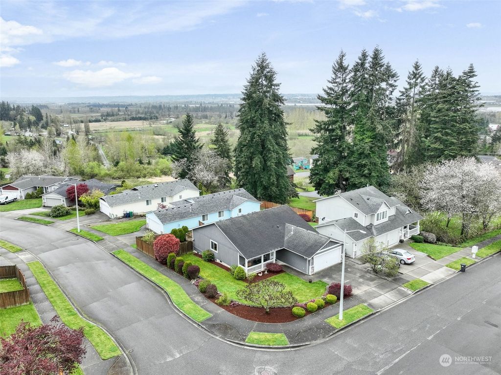 Photo of 7208 30th Street NE, Marysville, WA 98270 (MLS # 2221981)