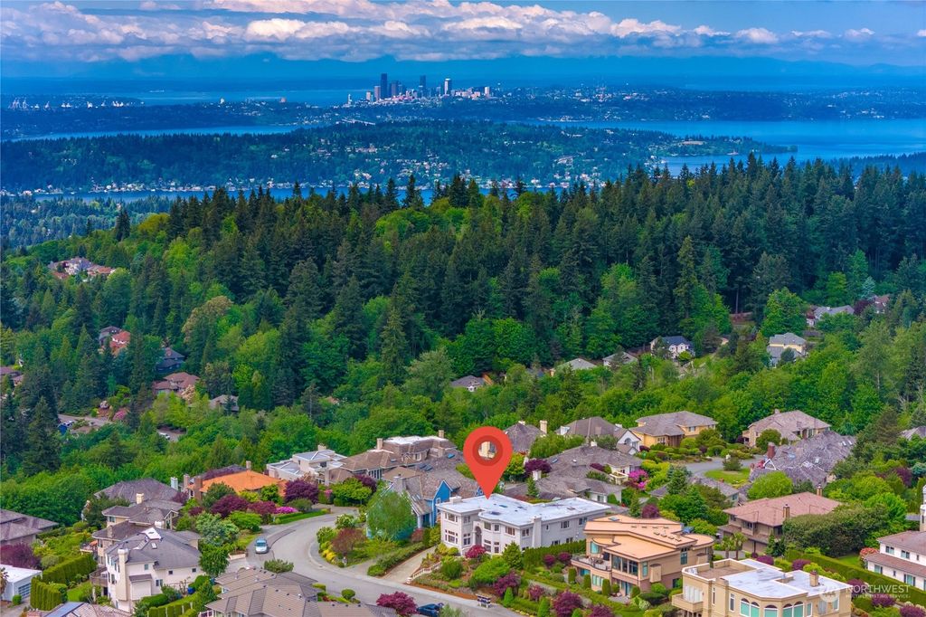 Photo of 15408 SE 58th Street, Bellevue, WA 98006 (MLS # 2240169)