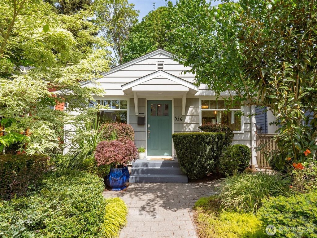 Photo of 526 N 84th Street, Seattle, WA 98103 (MLS # 2523689)