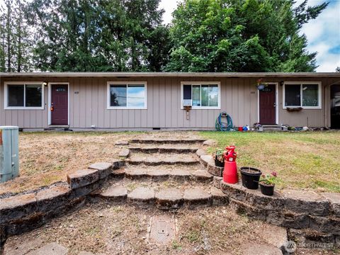 Photo of 1433 E DEARBORN Avenue, Shelton, WA 98584 (MLS # 2420850)
