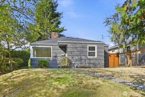 Photo of 4303 Baker Avenue NW, Seattle, WA 98107 (MLS # 2587211)