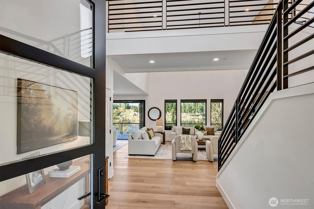 Photo of 17333 191st Avenue NE, Woodinville, WA 98072 (MLS # 2497016)