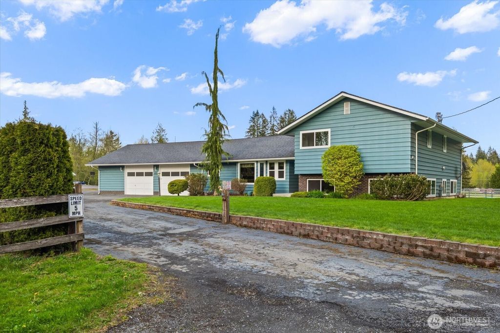 Photo of 13711 103rd Avenue NE, Arlington, WA 98223 (MLS # 2363467)
