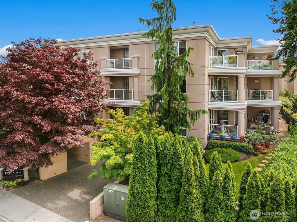 Photo of 125 5th Avenue S #101, Kirkland, WA 98033 (MLS # 2408016)