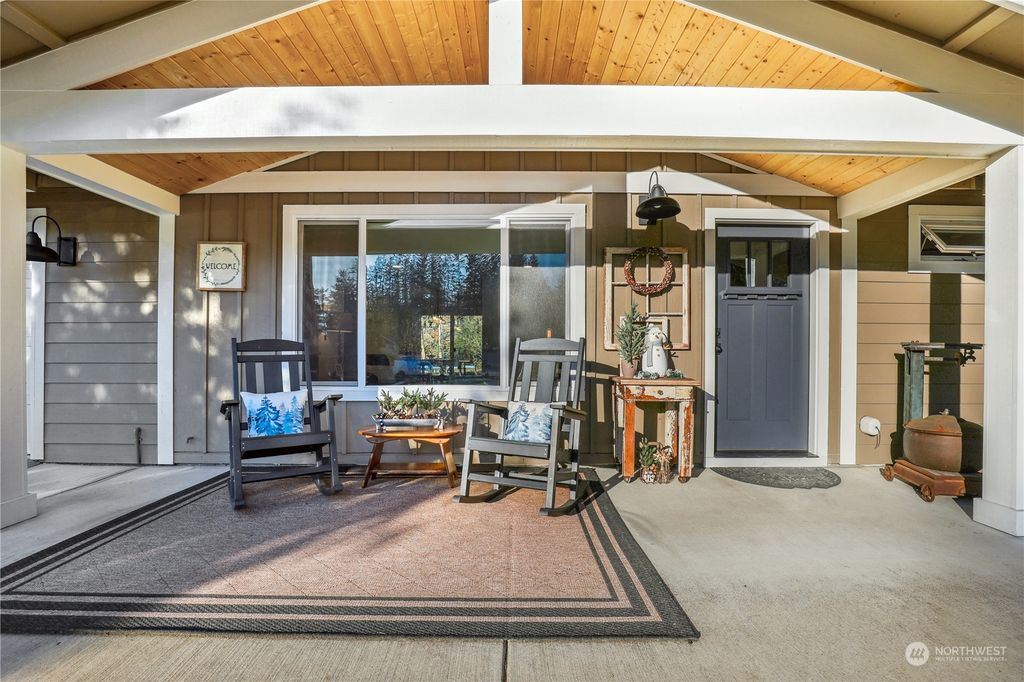 Photo of 23200 SE 267th Place, Maple Valley, WA 98038 (MLS # 2322626)