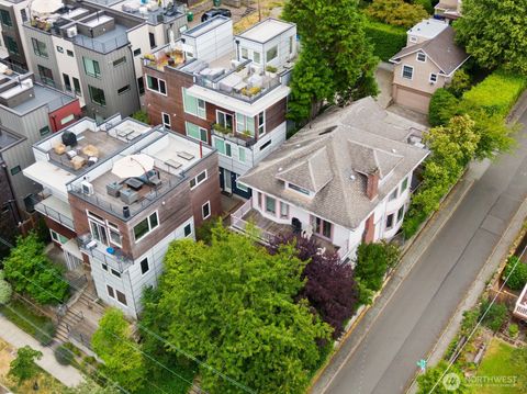 Photo of 702 11th Avenue E, Seattle, WA 98102 (MLS # 2482102)