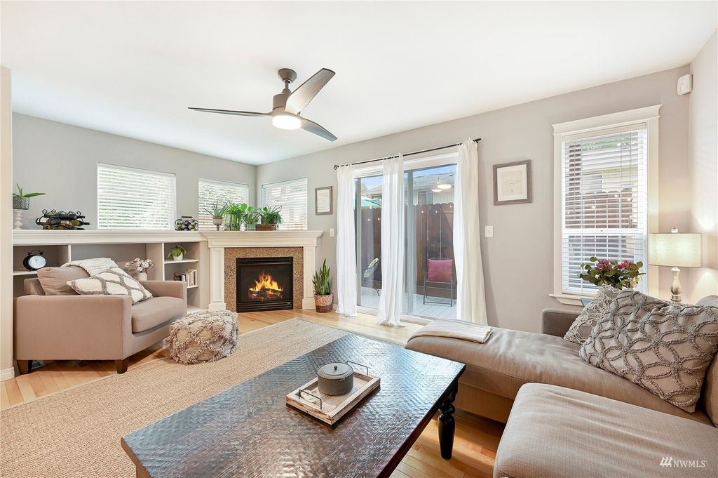 Photo of 20416 26th Avenue W #L-1, Lynnwood, WA 98036 (MLS # 1981377)