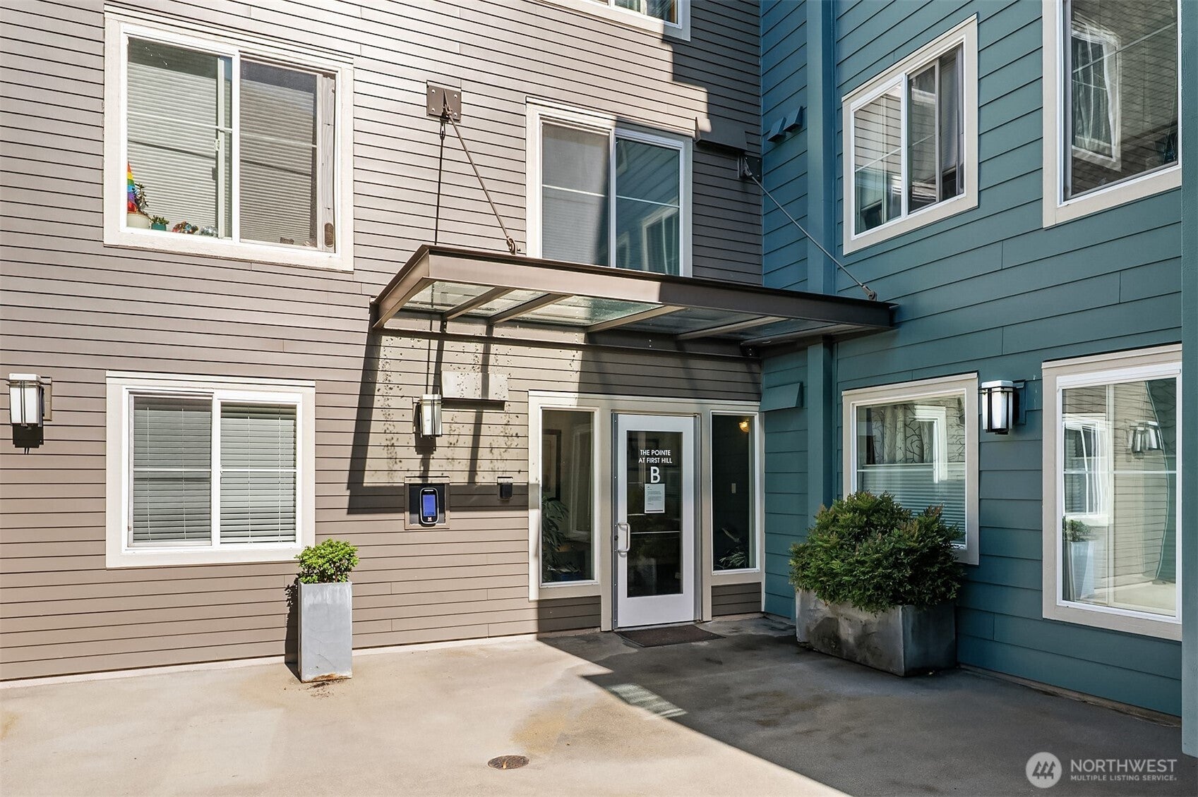 300 10th Avenue B409