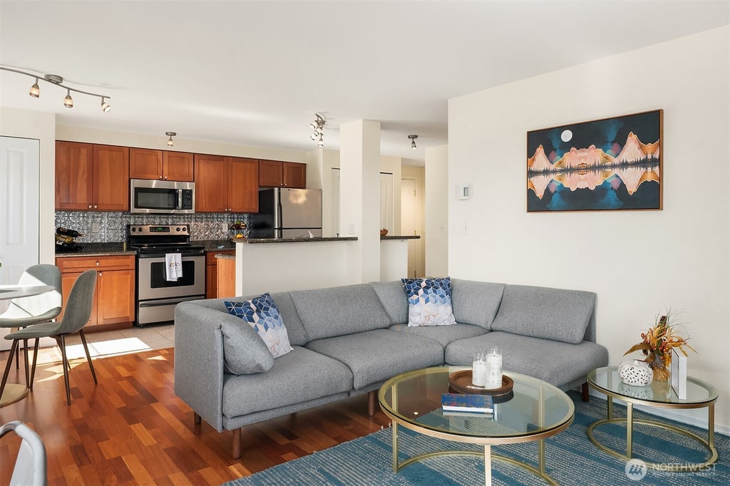 Photo of 300 10th Avenue #B409, Seattle, WA 98122 (MLS # 2589452)