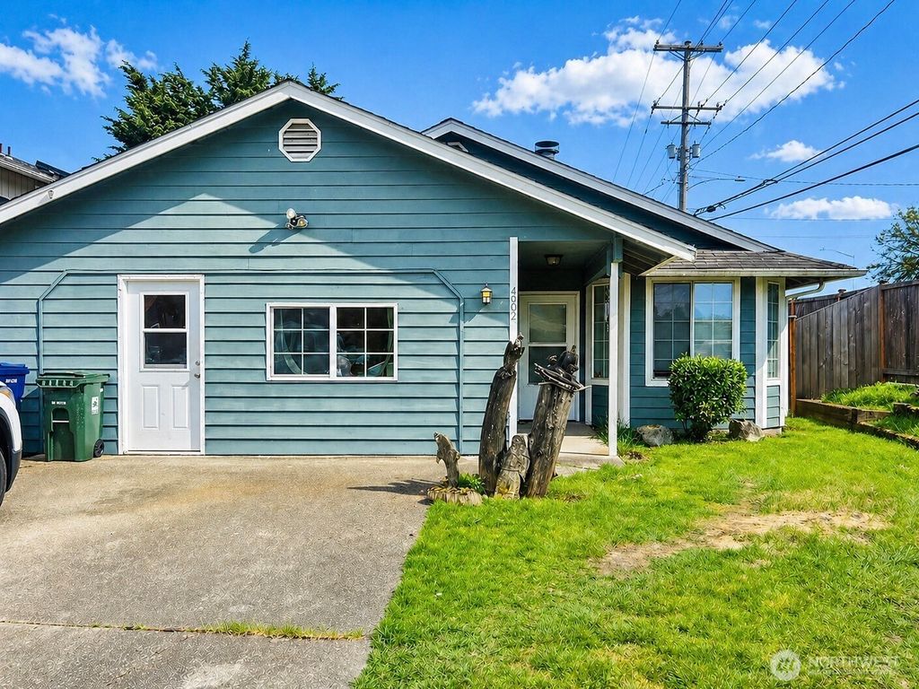 Photo of 4902 33rd Street Ct NE, Tacoma, WA 98422 (MLS # 2516222)