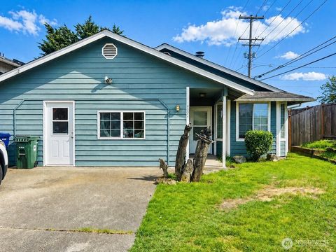 Photo of 4902 33rd Street Ct NE, Tacoma, WA 98422 (MLS # 2516222)