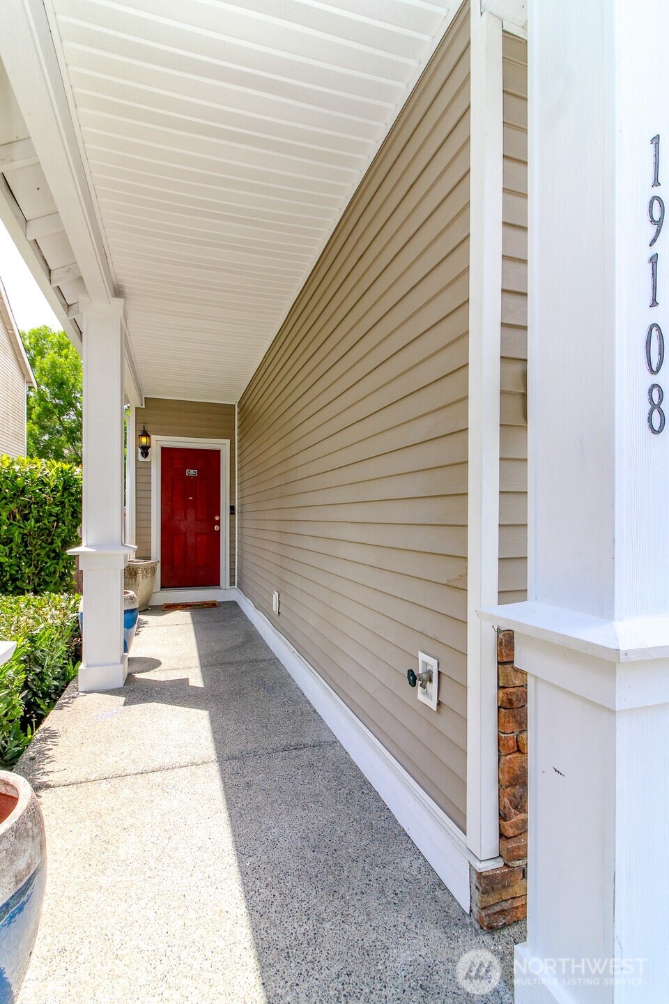 19108 18th Avenue Ct E