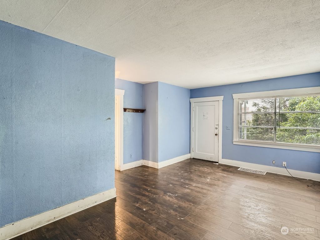 Photo of 3618 S Orcas Street, Seattle, WA 98118 (MLS # 2059493)