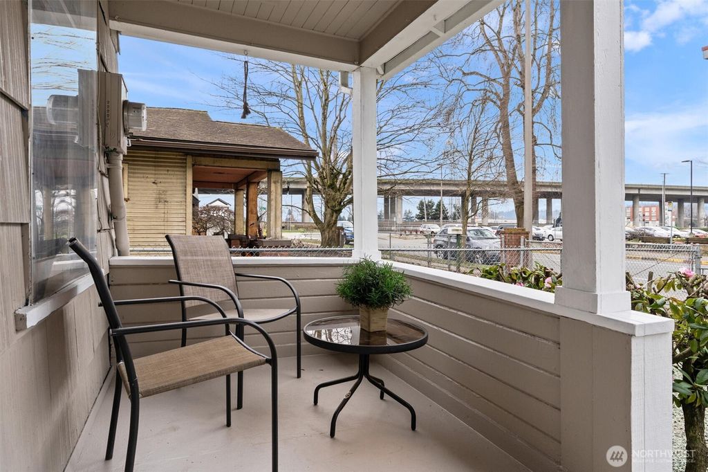 Photo of 316 S Division Street, Auburn, WA 98001 (MLS # 2481341)