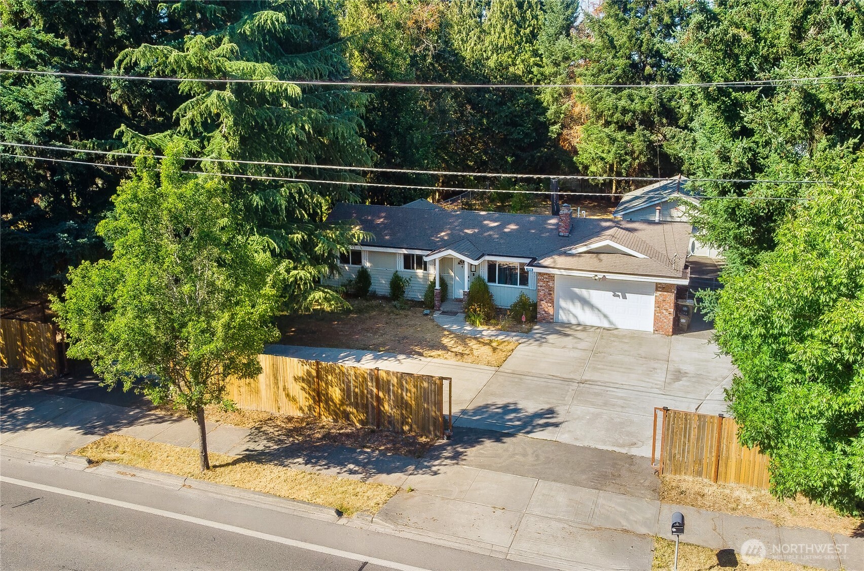 1314 W Yelm Avenue