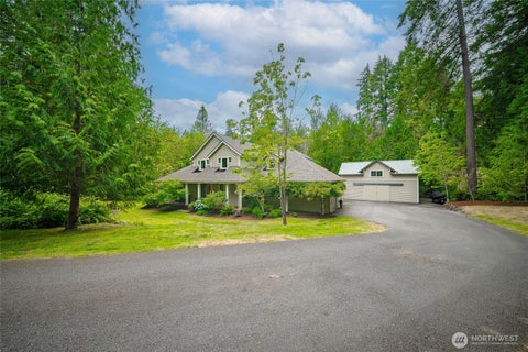 Photo of 6127 Lemon Road NE, Olympia, WA 98506 (MLS # 2555787)