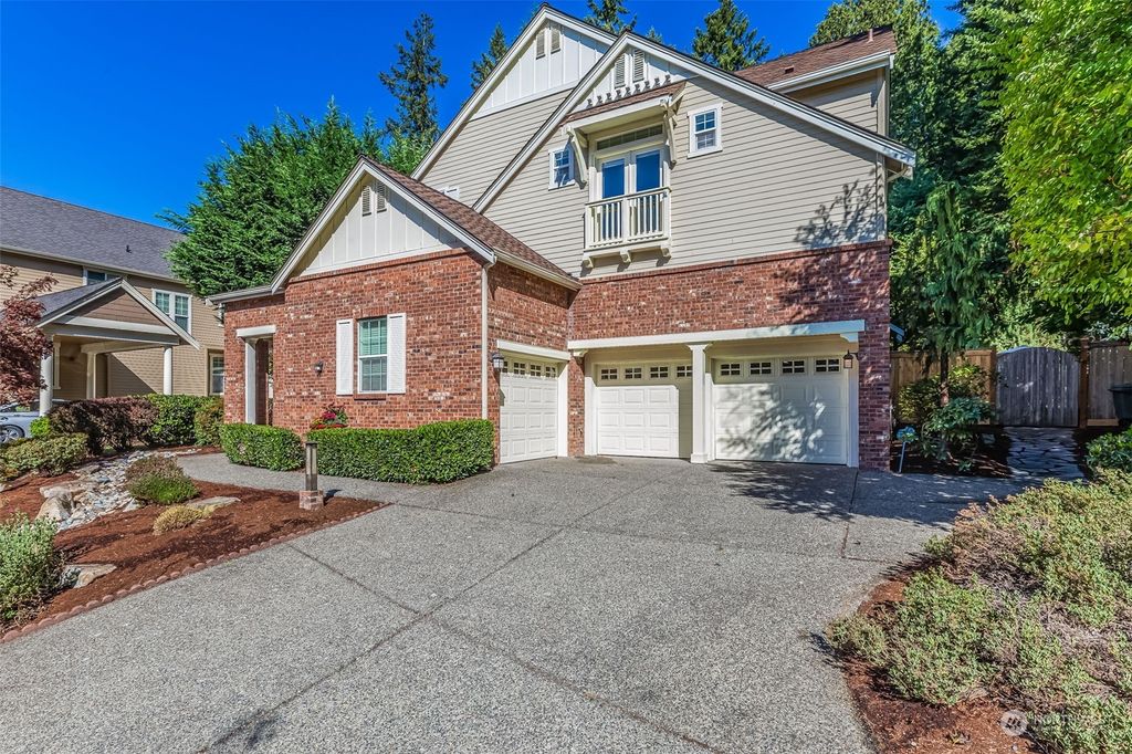 Photo of 2620 116th Avenue NE, Bellevue, WA 98004 (MLS # 2159409)
