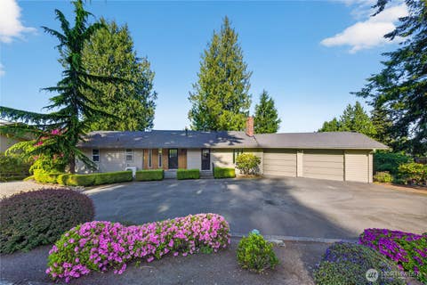 Photo of 17282 Meadow Lane, Mount Vernon, WA 98274 (MLS # 2518642)