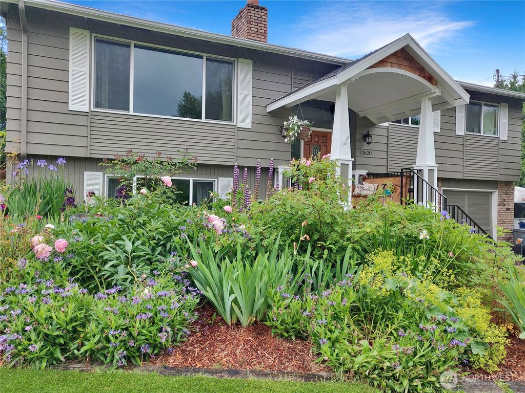 Photo of 12620 Williams Road, Lake Stevens, WA 98258 (MLS # 2334357)