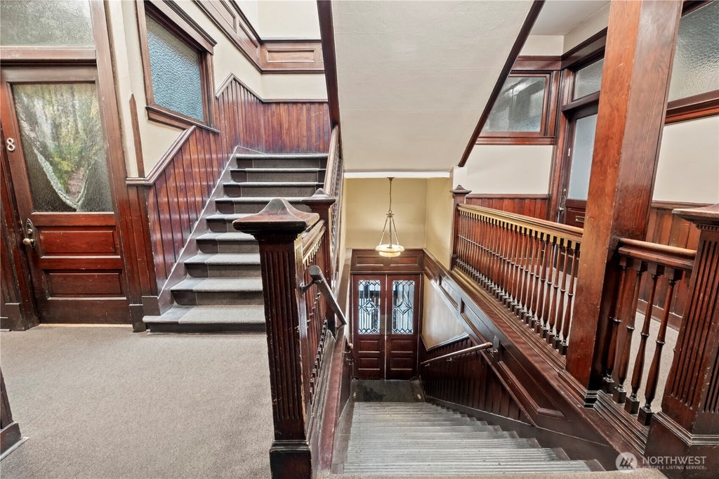 Photo of 176 S Howard Street, Spokane, WA 99201 (MLS # 2541142)