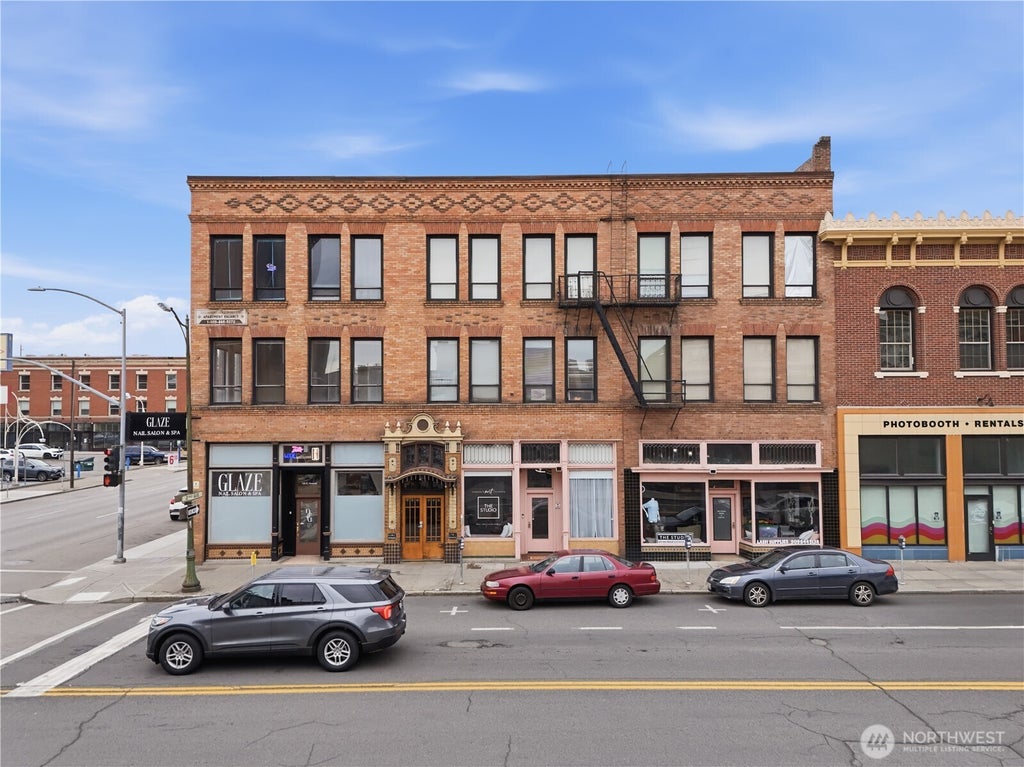 Photo of 176 S Howard Street, Spokane, WA 99201 (MLS # 2541142)