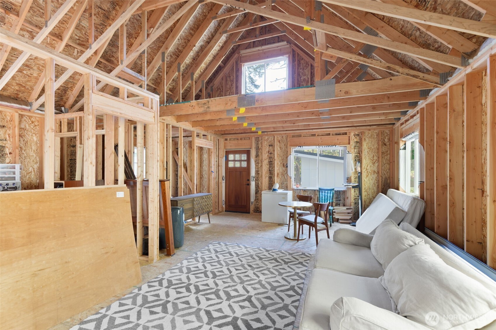 111 N MOUNT  JUPITER Drive