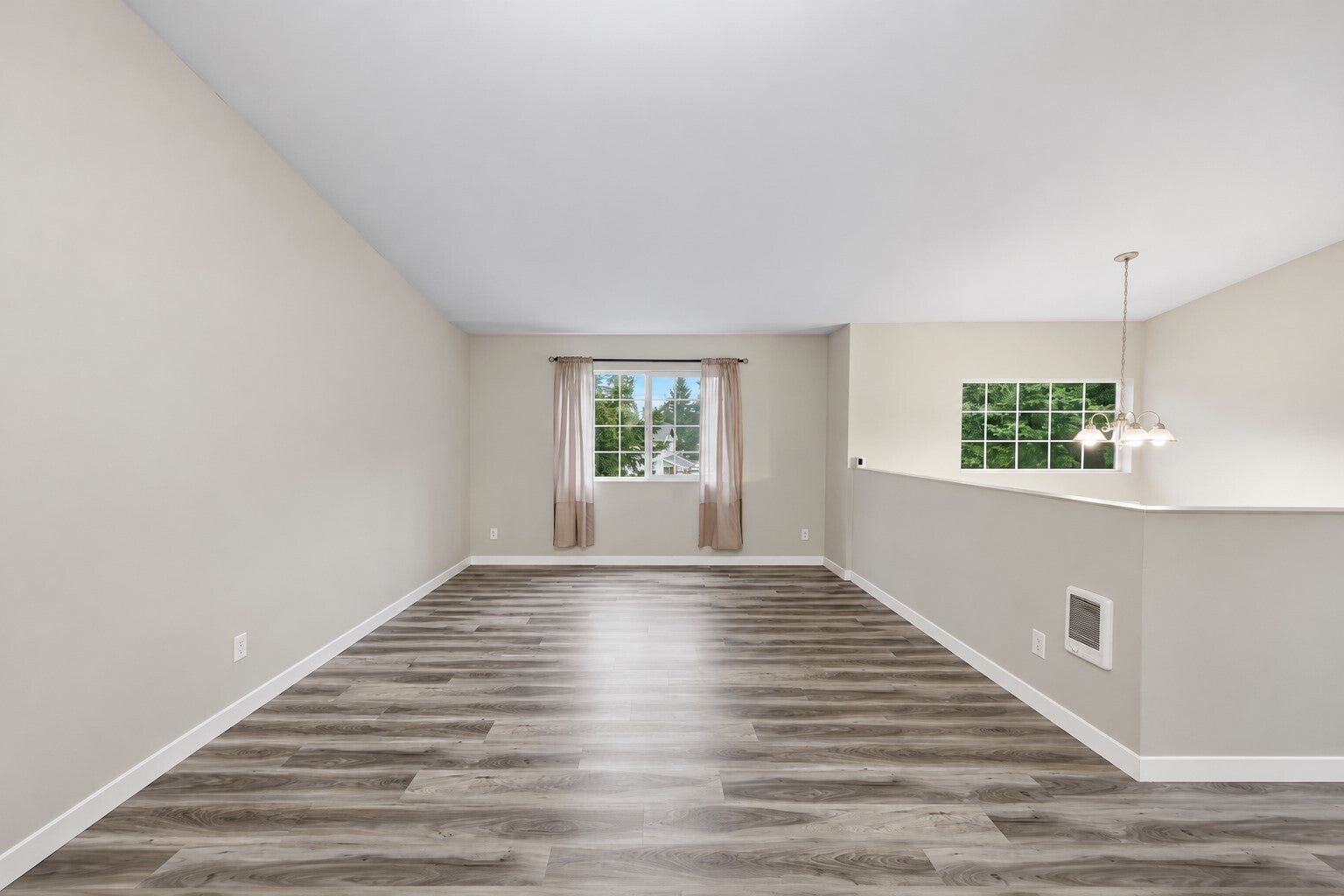 12801 Ridge Circle E