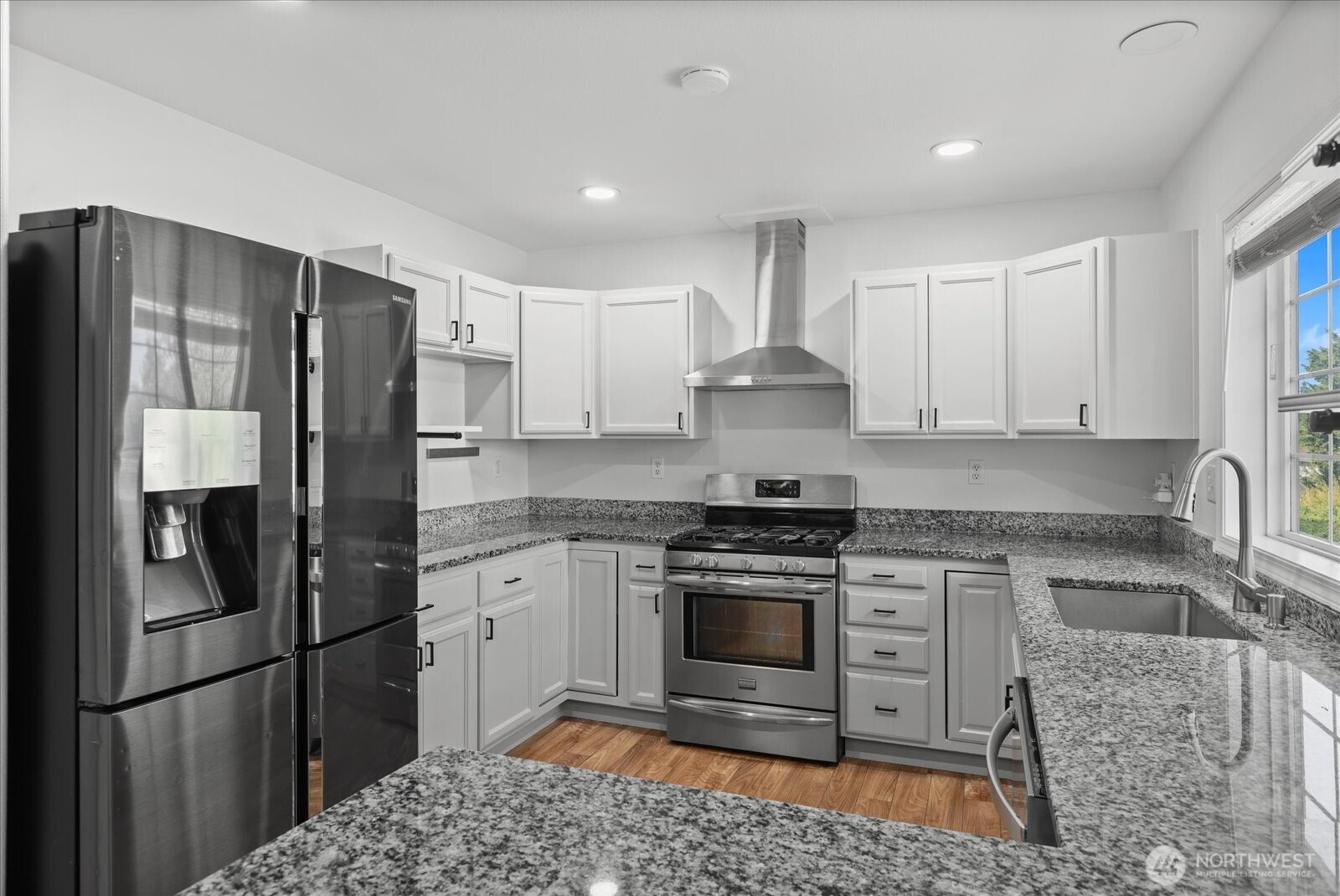 4545 44th Street NE