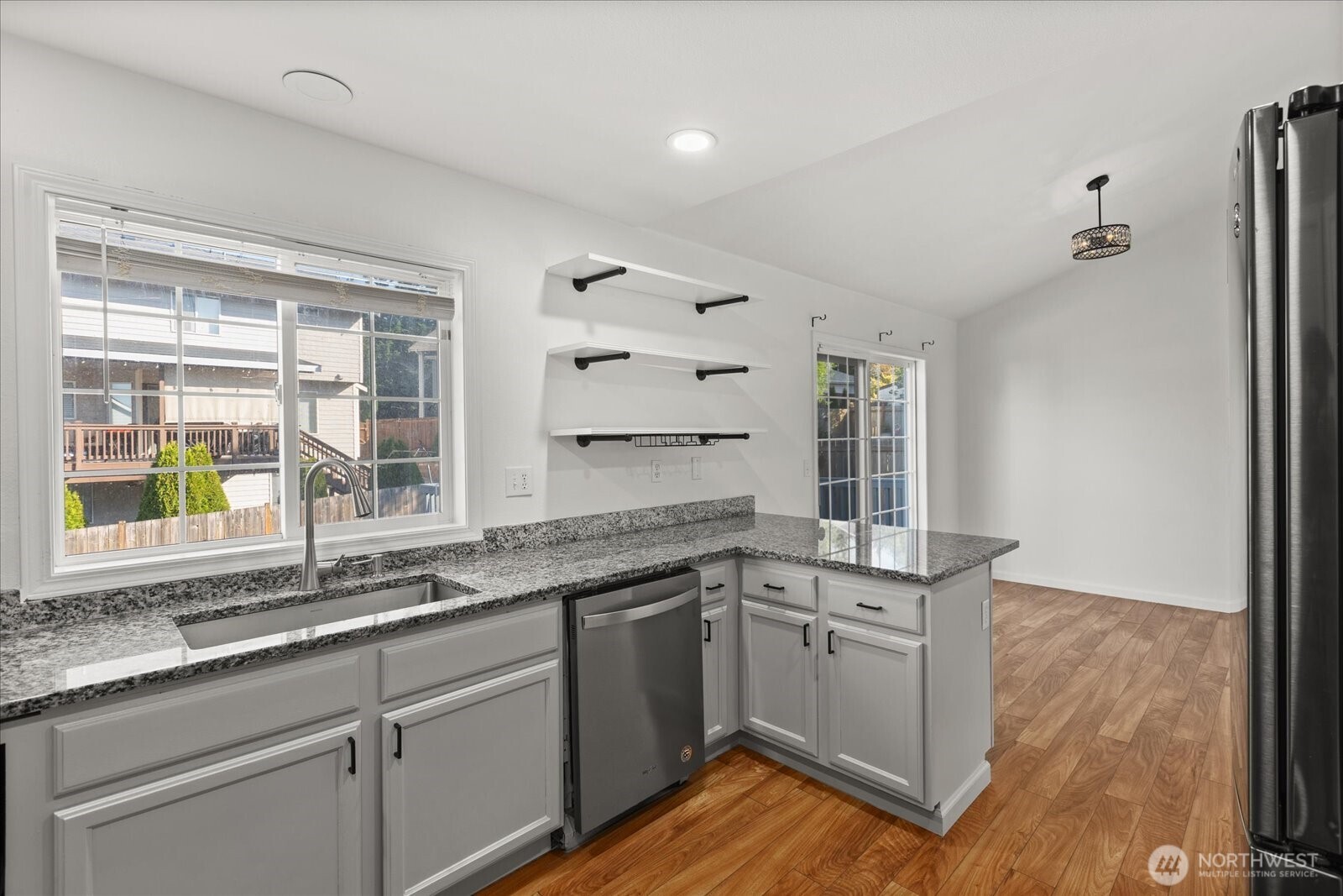 4545 44th Street NE