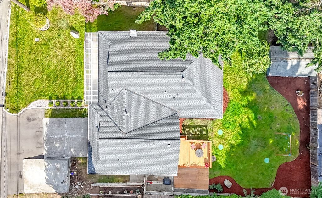 Photo of 35616 15th Ave SW Ave, Federal Way, WA 98023 (MLS # 2387162)