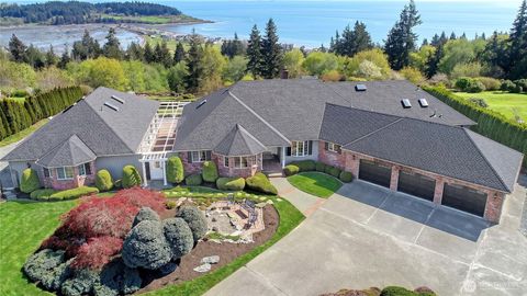 Photo of 505 Green Island Way, Camano Island, WA 98282 (MLS # 2504713)