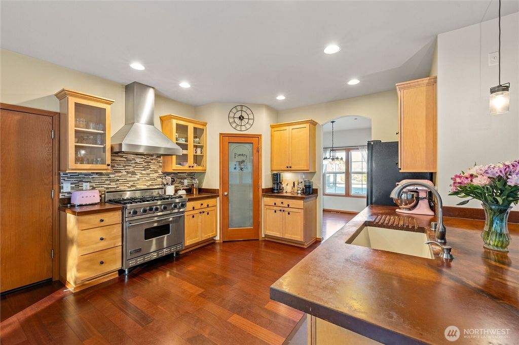 Photo of 9301 53rd Avenue S, Seattle, WA 98118 (MLS # 2434200)
