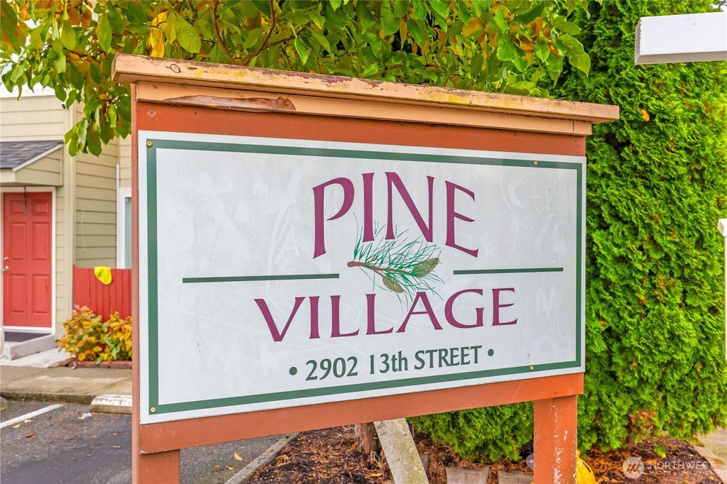 Photo of 2902 13th Street #3A, Everett, WA 98201 (MLS # 2460296)