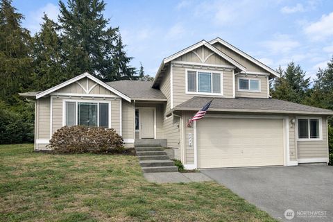 Photo of 8412 NW Jeatran Place, Silverdale, WA 98383 (MLS # 2494672)